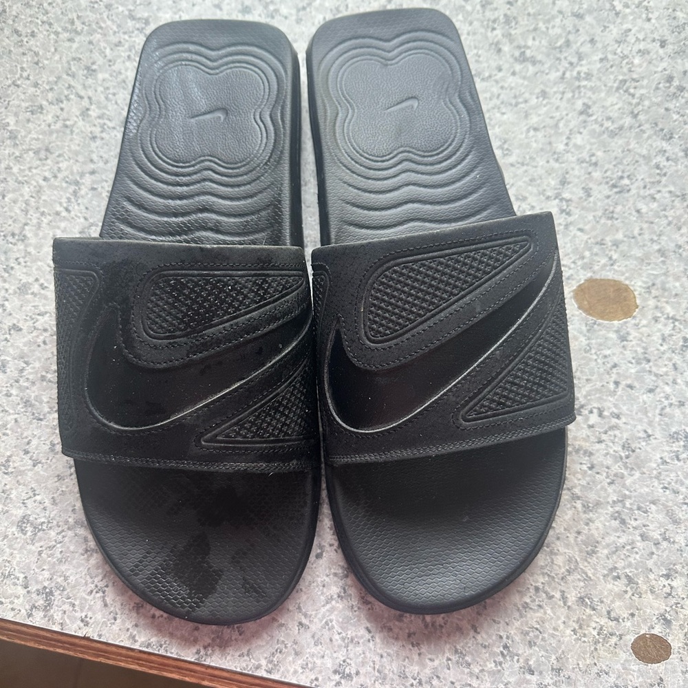 Nike Black Slide Sandals with Textured Strap